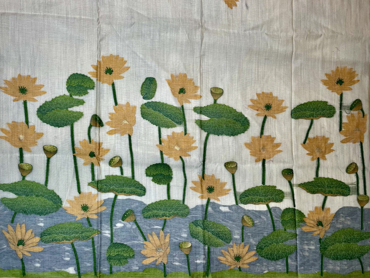 Cream and Grey Dhakai Jamdani Cotton Viscose Saree with Lotus Pallu Design dj0030