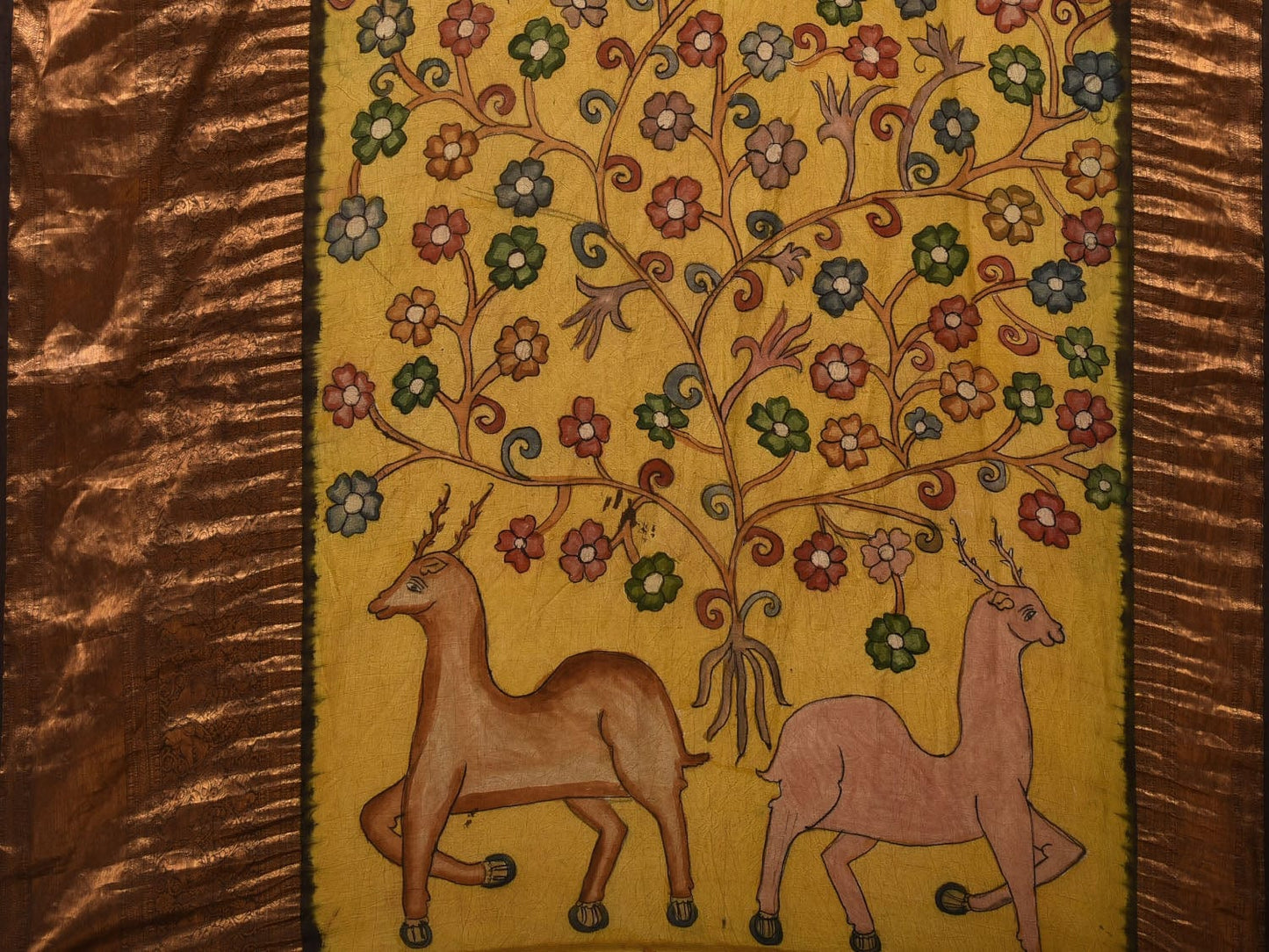 Cream Bandhani Kanchipuram Silk Handloom Saree with Kalamkari Hand Painted Pallu and Blouse Design bn0406
