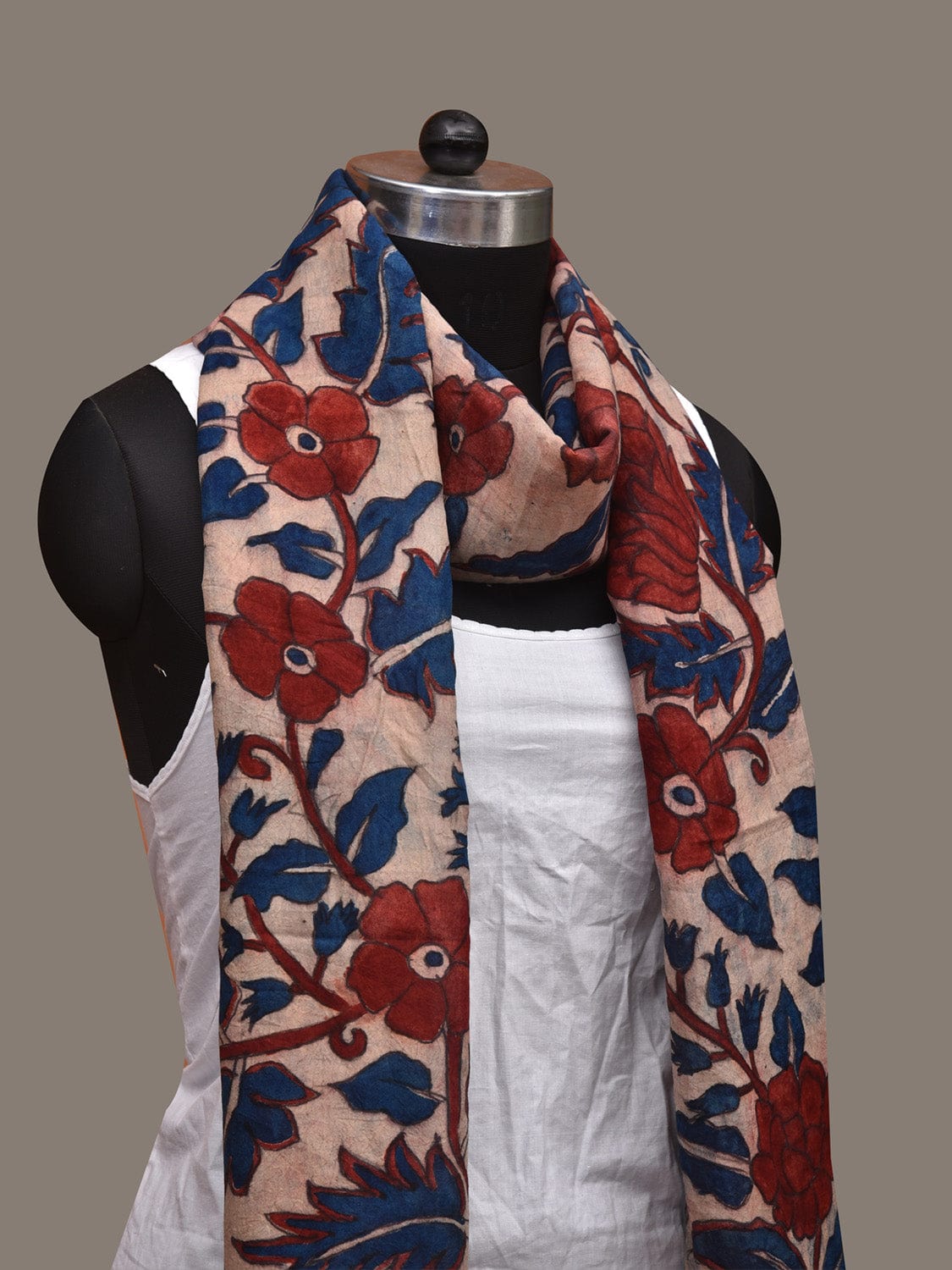 Cream Kalamkari Hand Painted Cotton Handloom Stole with Floral Design ds3023