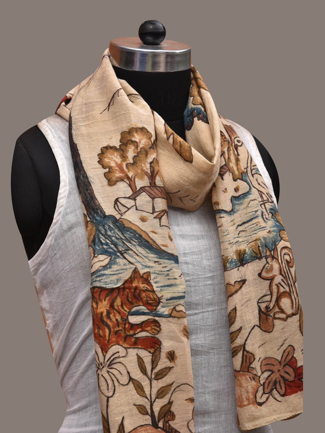 Cream Kalamkari Hand Painted Cotton Handloom Stole with Trees and Animals Design ds2802