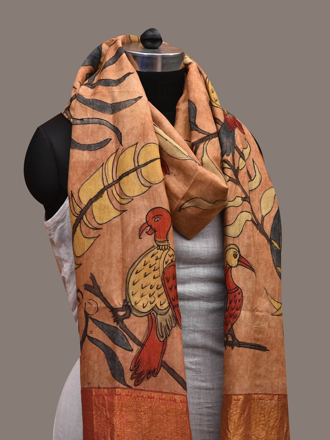Cream Kalamkari Hand Painted Kanchipuram Silk Handloom Dupatta with Birds and Leaves Design ds2668