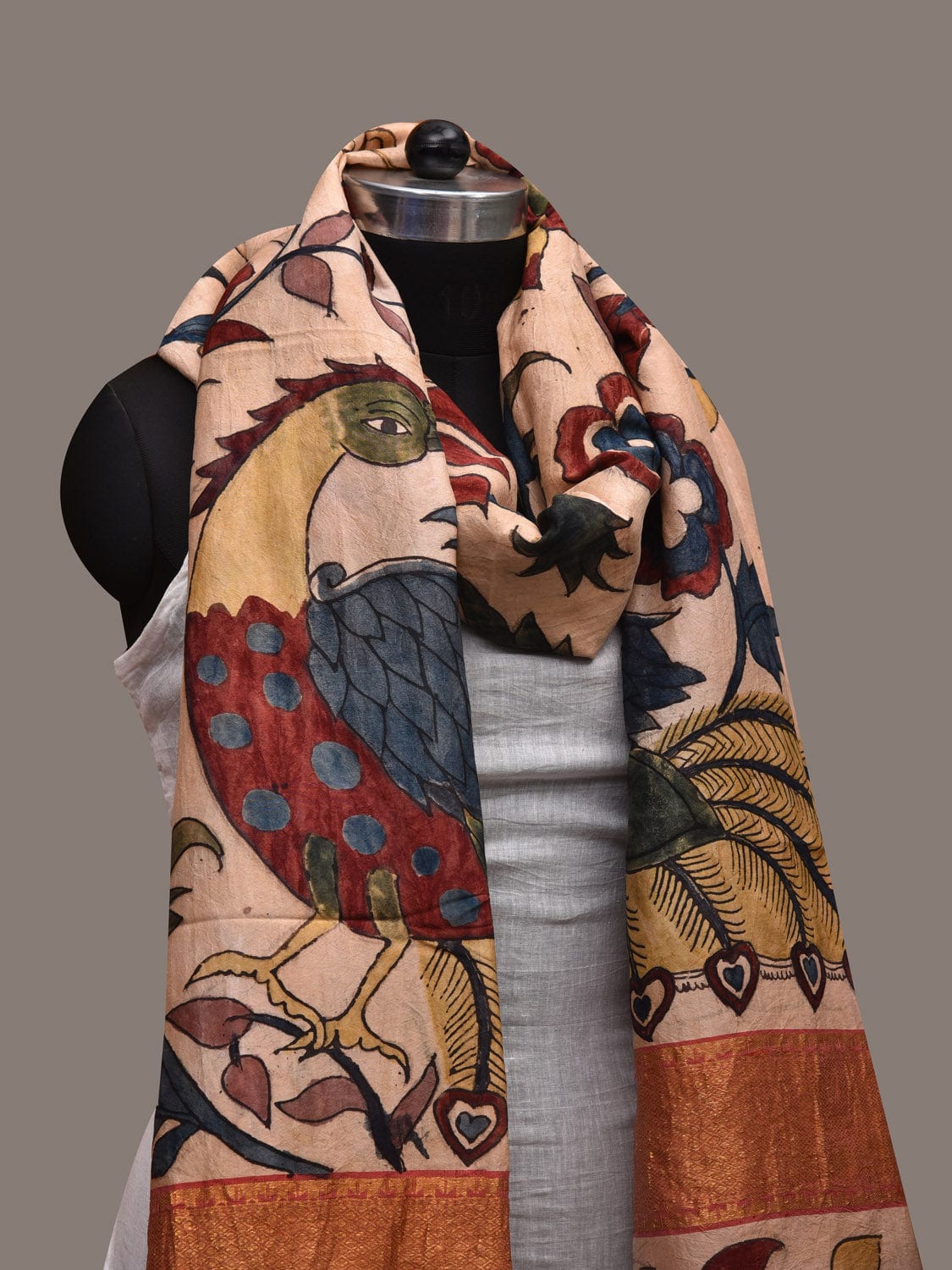 Cream Kalamkari Hand Painted Kanchipuram Silk Handloom Dupatta with Floral and Peacock Design ds2713