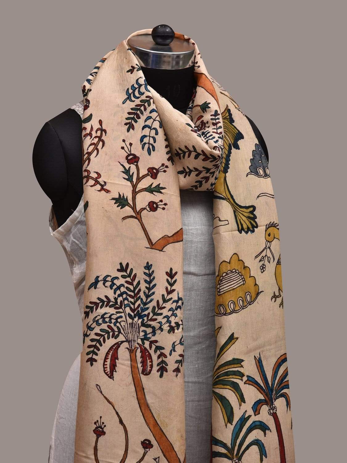 Cream Kalamkari Hand Painted Kanchipuram Silk Handloom Dupatta with Trees and Birds Design ds2576