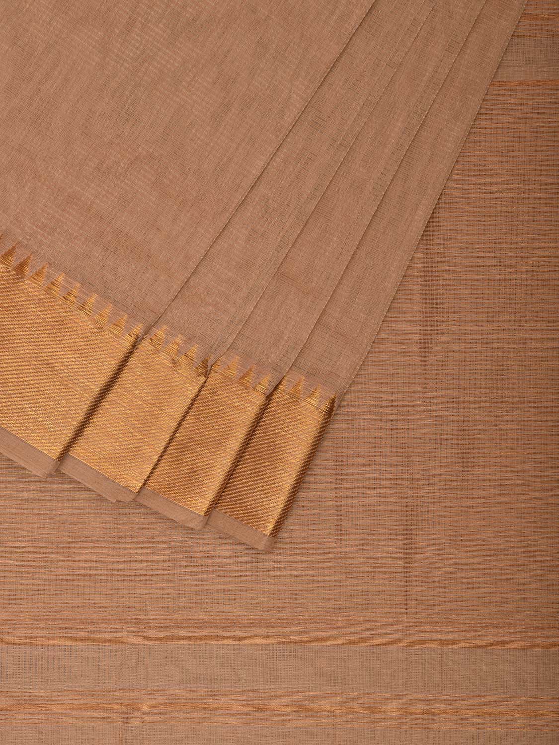 Cream Mangalgiri Cotton Handloom Saree with Strips Design and Small Temple Border No Blouse mn0084