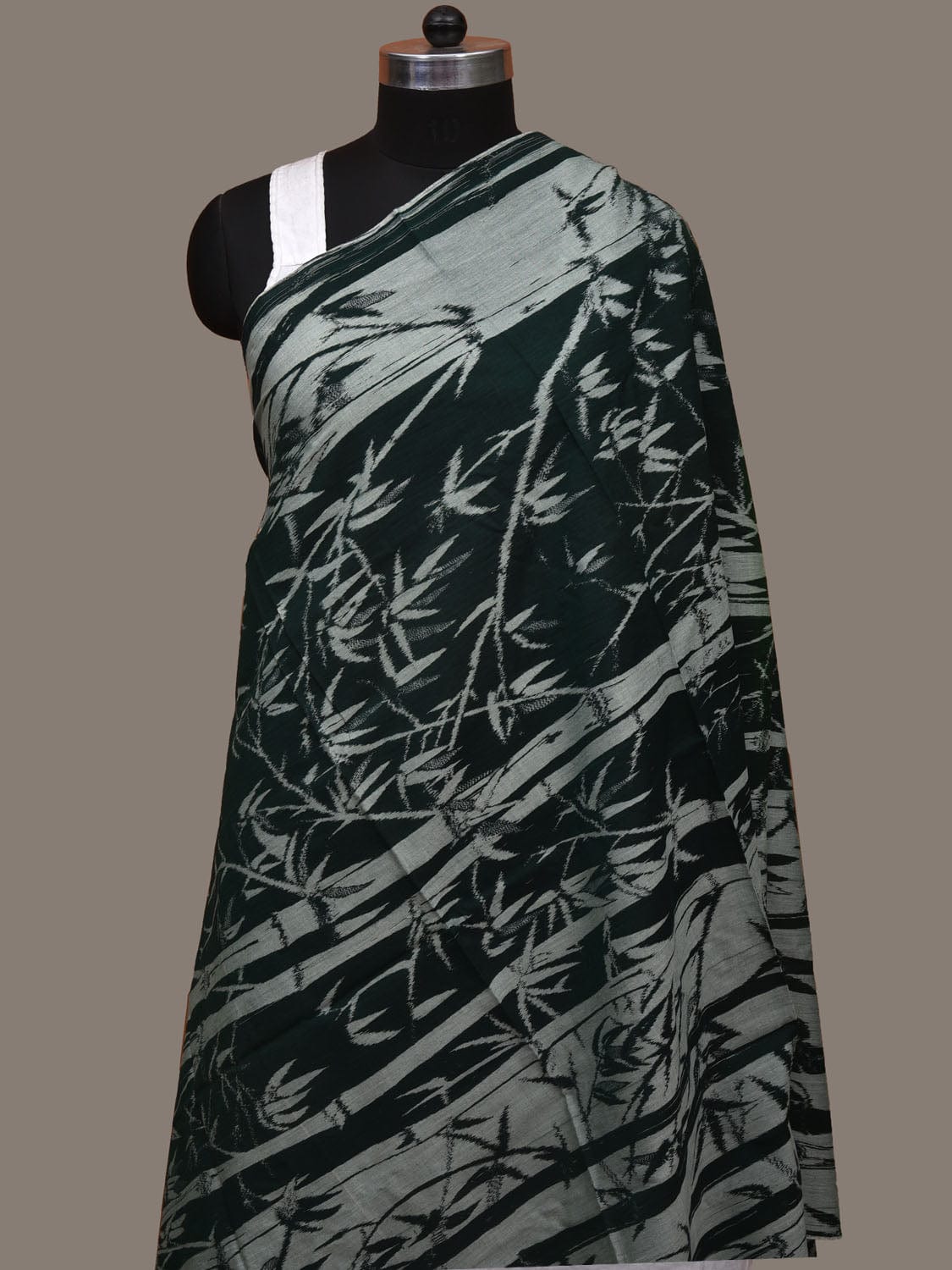 Dark Green Pochampally Ikat Cotton Handloom Dupatta with Bamboo Design ds3067