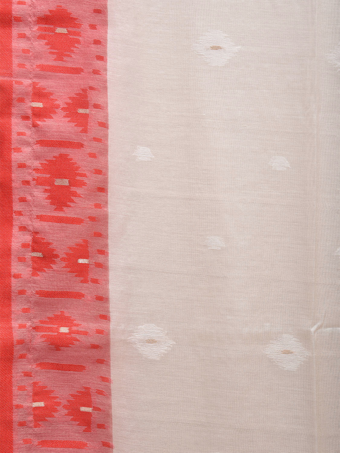 White and Red Dhakai Jamdani Cotton Viscose Saree with Body Buta and Border Design dj0007