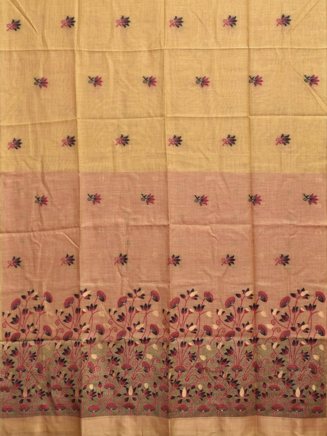 Light Yellow Dhakai Jamdani Cotton Viscose Saree with Lotus Buta and Pallu Design dj0170