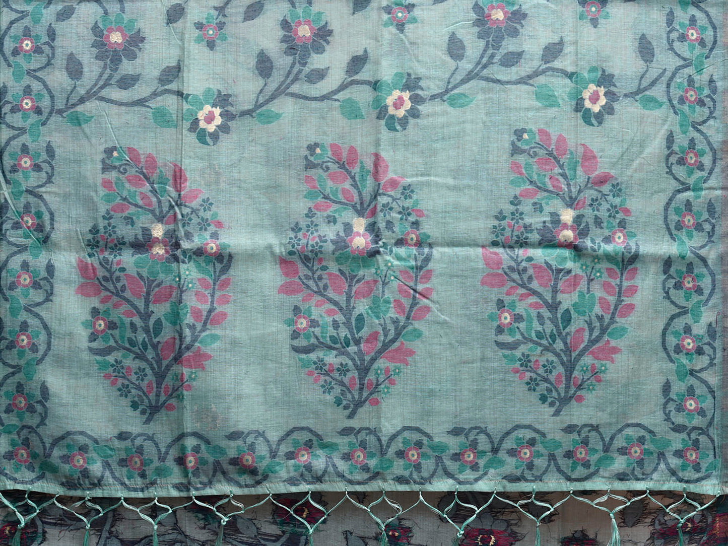 Turquoise Dhakai Jamdani Cotton Viscose Saree with All Over Floral Design dj0184