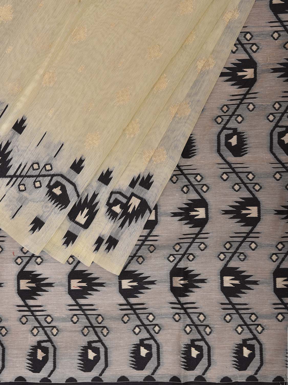 White and Black Dhakai Jamdani Cotton Viscose Saree with Border and Pallu Design dj0189