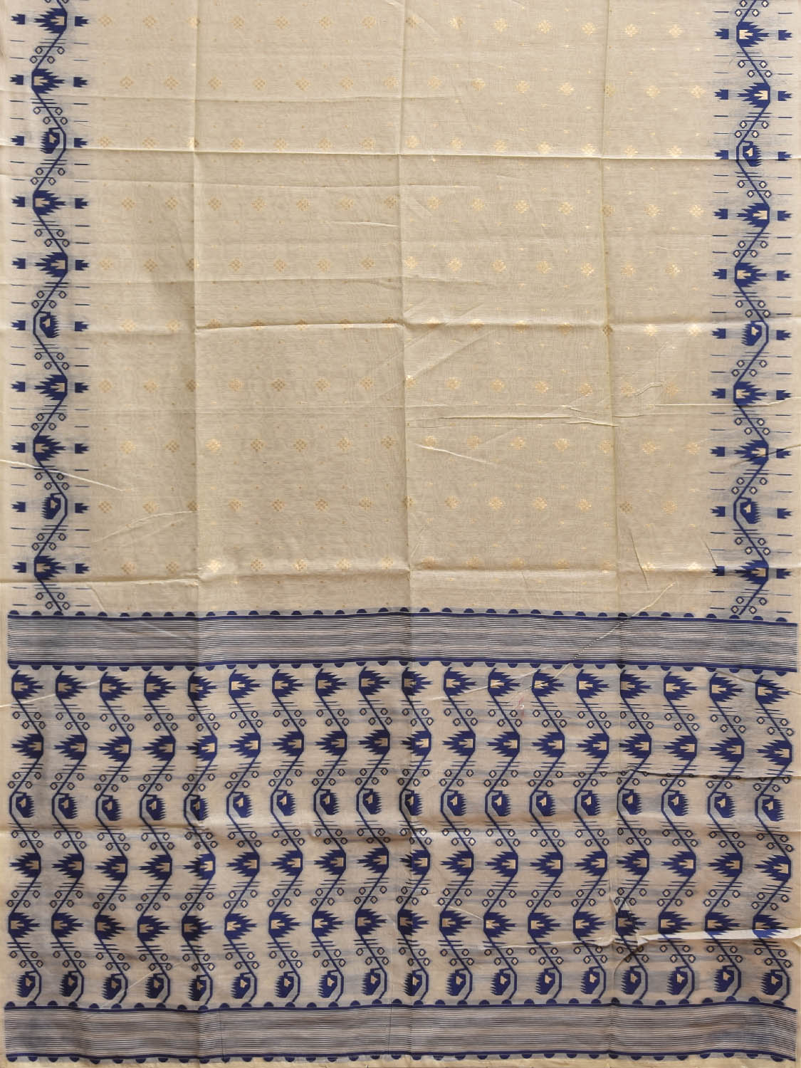 White and Blue Dhakai Jamdani Cotton Viscose Saree with Zig-Zag Border and Pallu Design dj0213