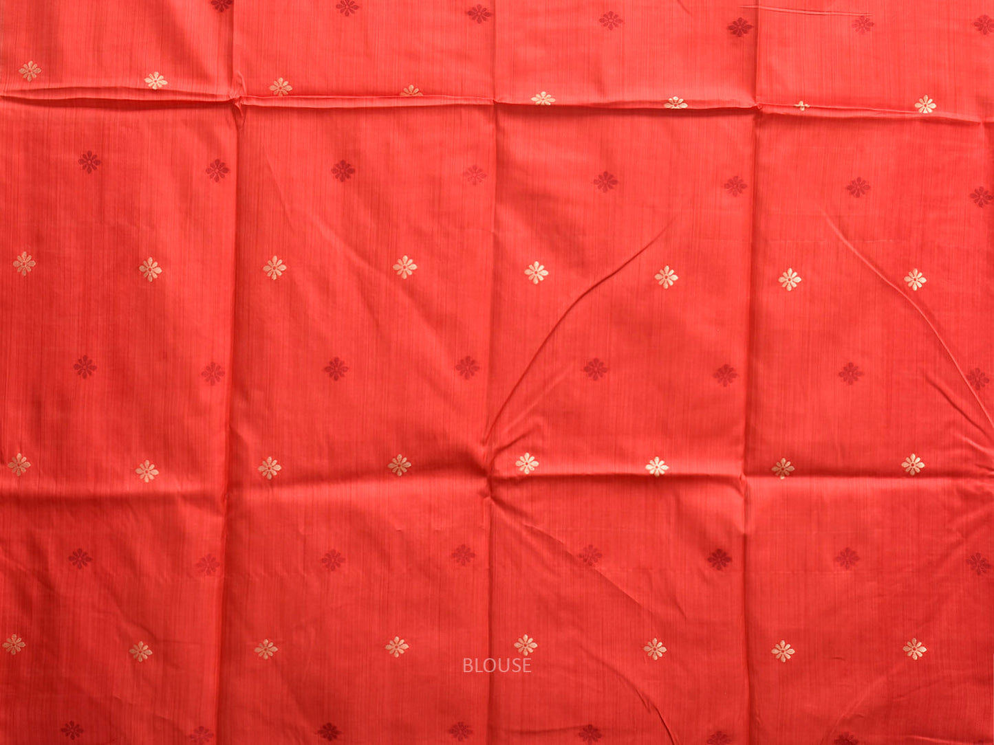 White and Red Dhakai Jamdani Cotton Viscose Saree with Border and Pallu Design dj0243