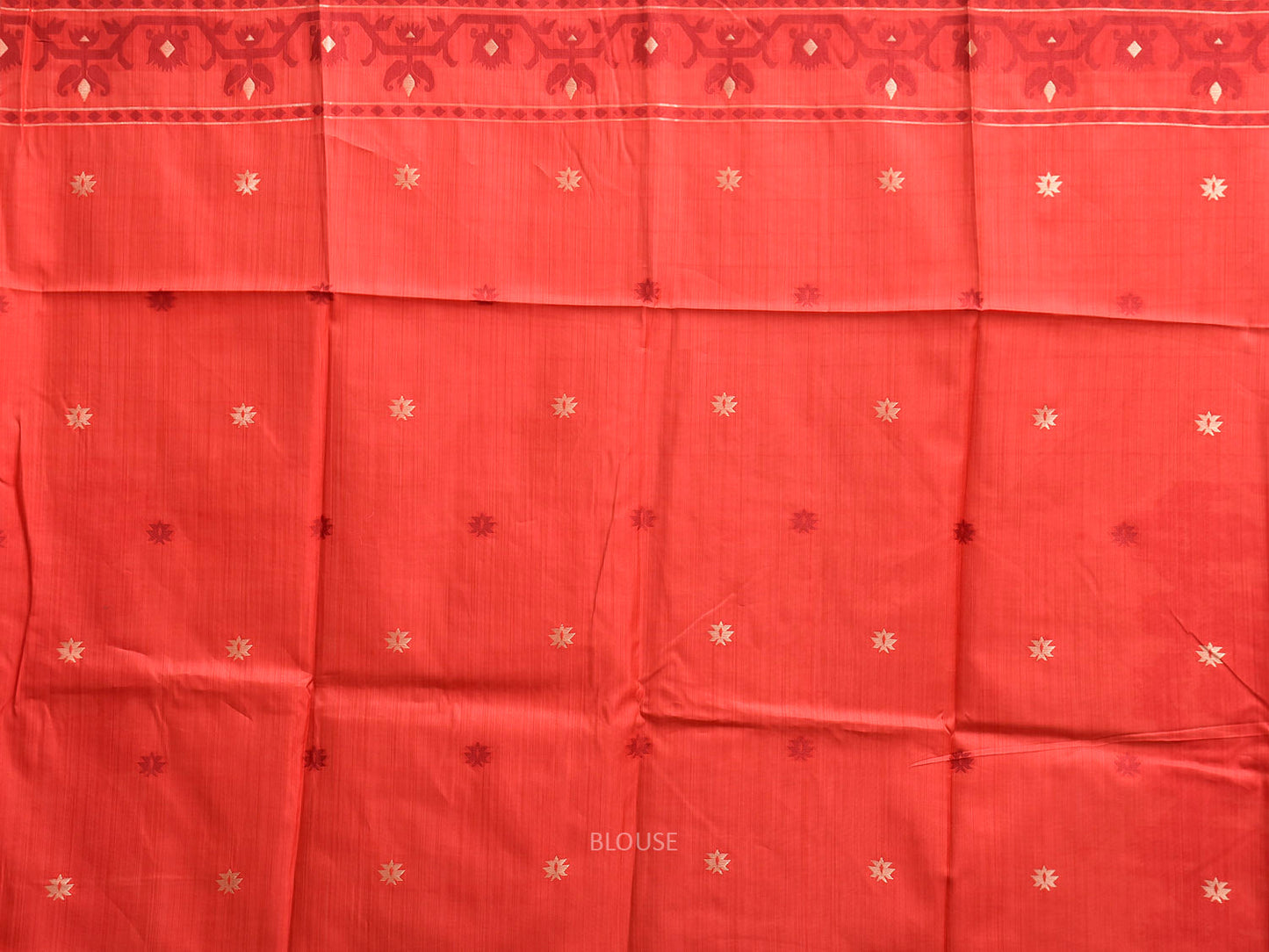 White and Red Dhakai Jamdani Cotton Viscose Saree with Border and Pallu Design dj0249