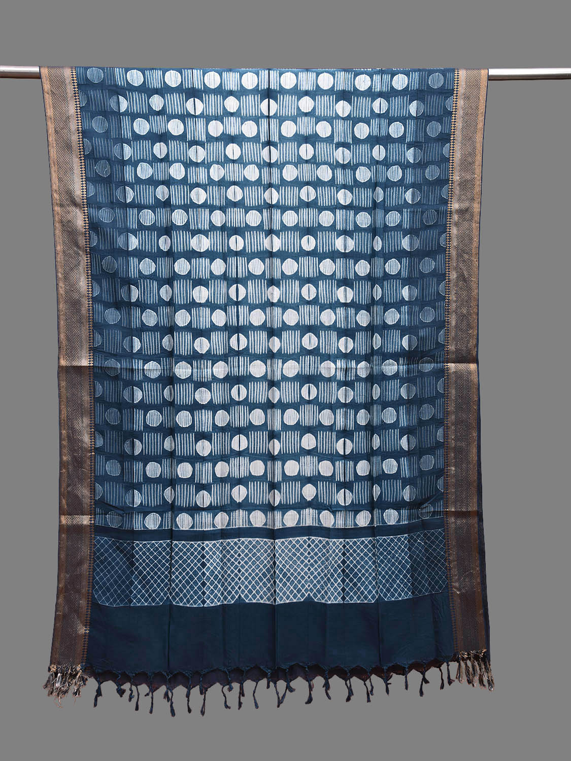 Teal Shibori Mangalgiri Sico Dupatta with Circles and Grill Design ds3691
