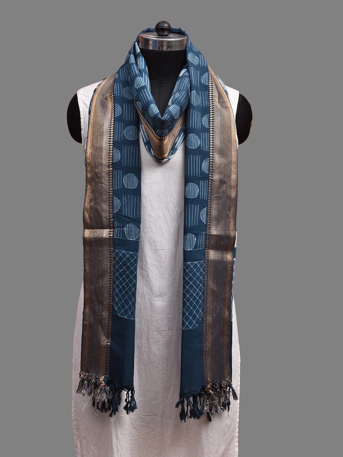 Teal Shibori Mangalgiri Sico Dupatta with Circles and Grill Design ds3691