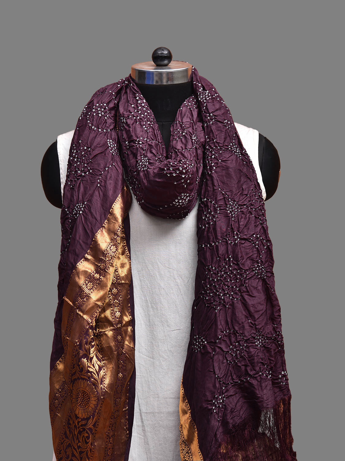 Wine Bandhani Kanchipuram Silk Handloom Dupatta with Floral and Border Design ds3707