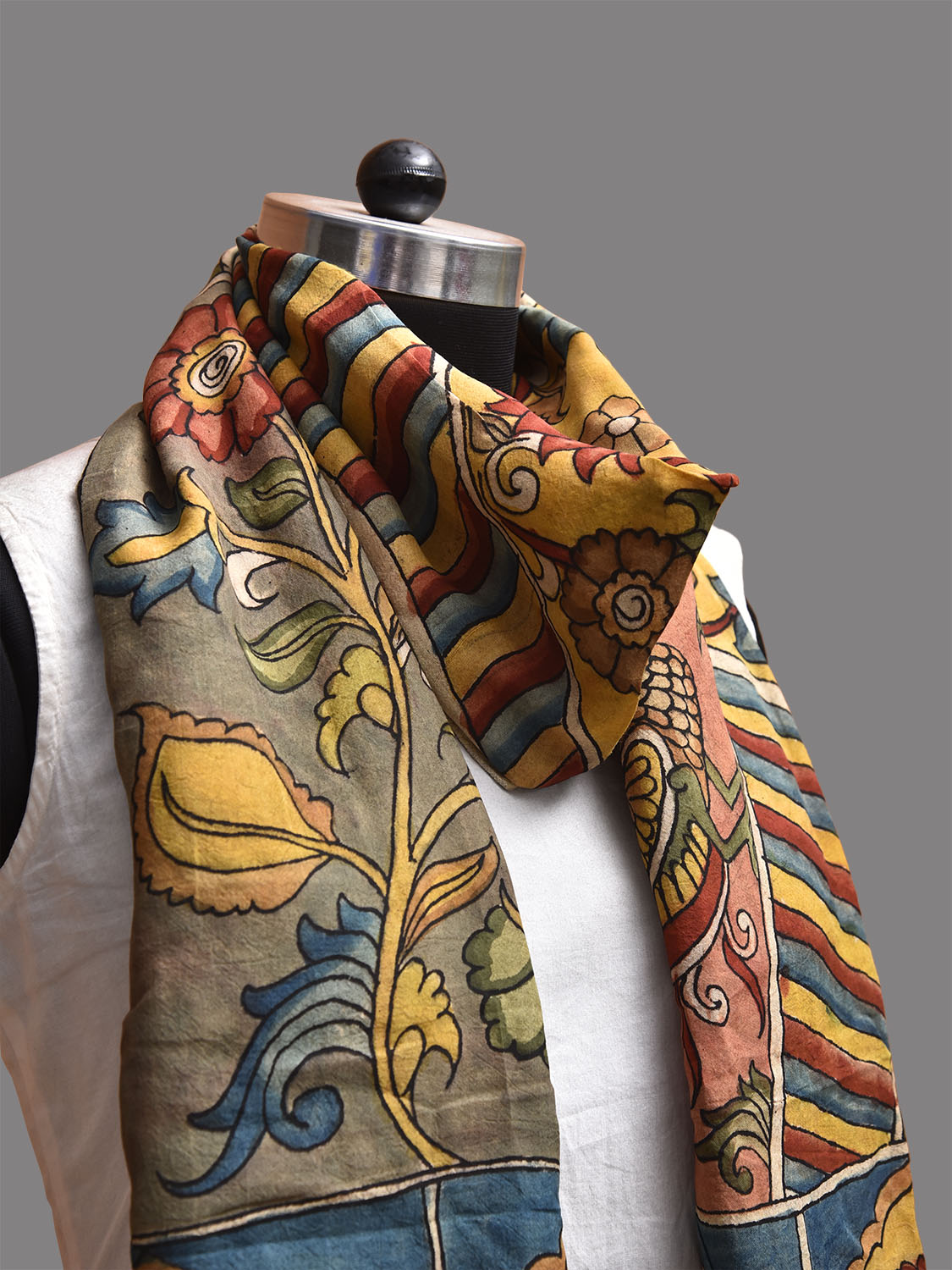 Multicolor Kalamkari Hand Painted Sico Stole with Floral and Peacock Design ds3773