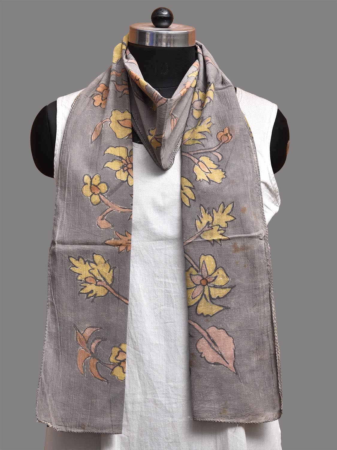 Light Grey Kalamkari Hand Painted Cotton Stole with Floral Design ds3784