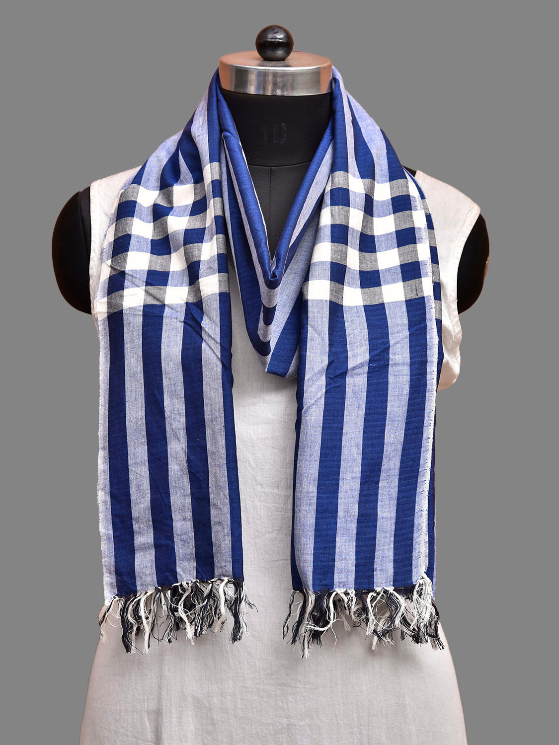 Blue and White Mangalgiri Cotton Stole with Strips Design ds3833