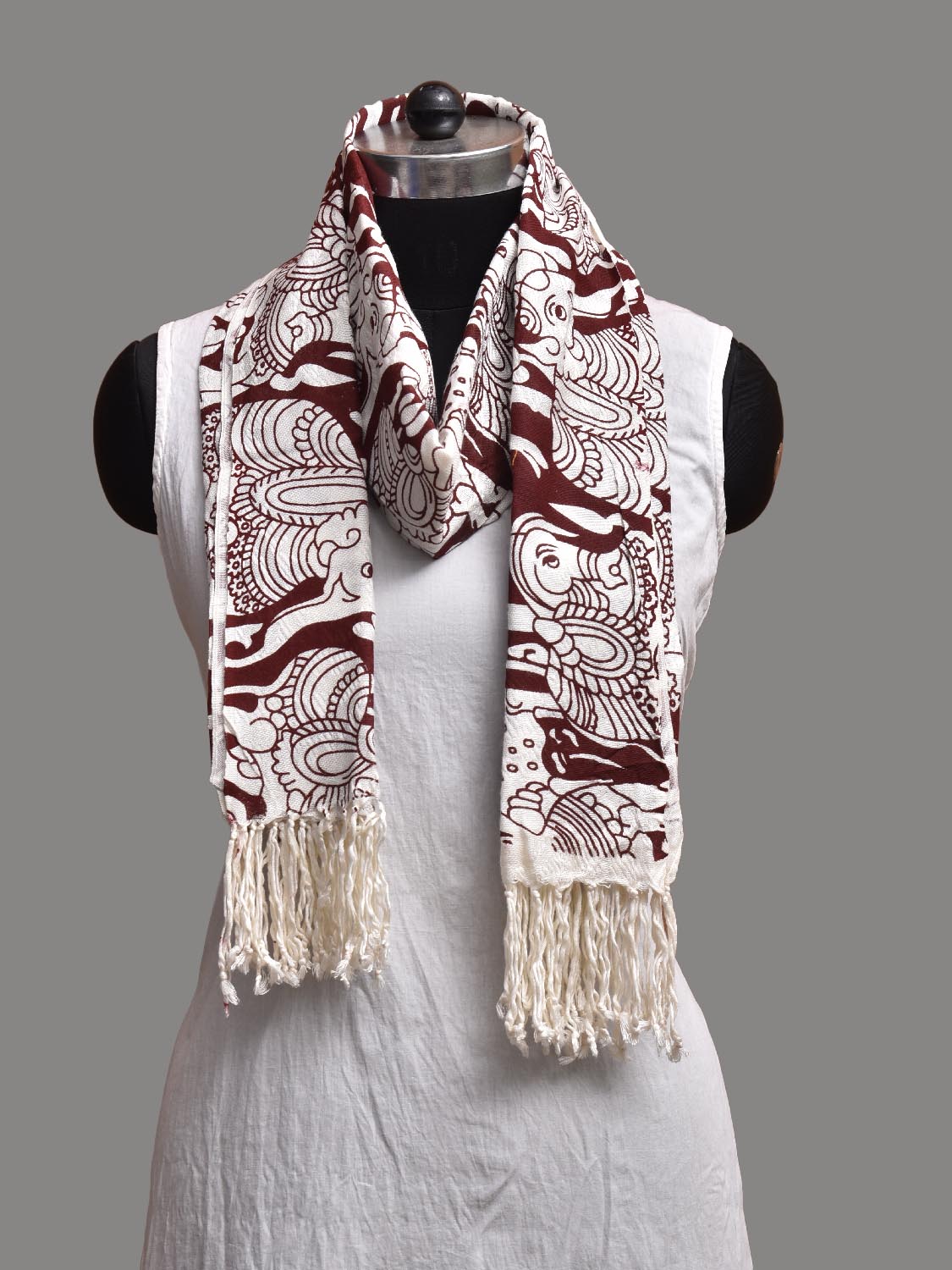 Maroon and White Printed Cotton Dupatta with Horse and Elephant Design ds3842