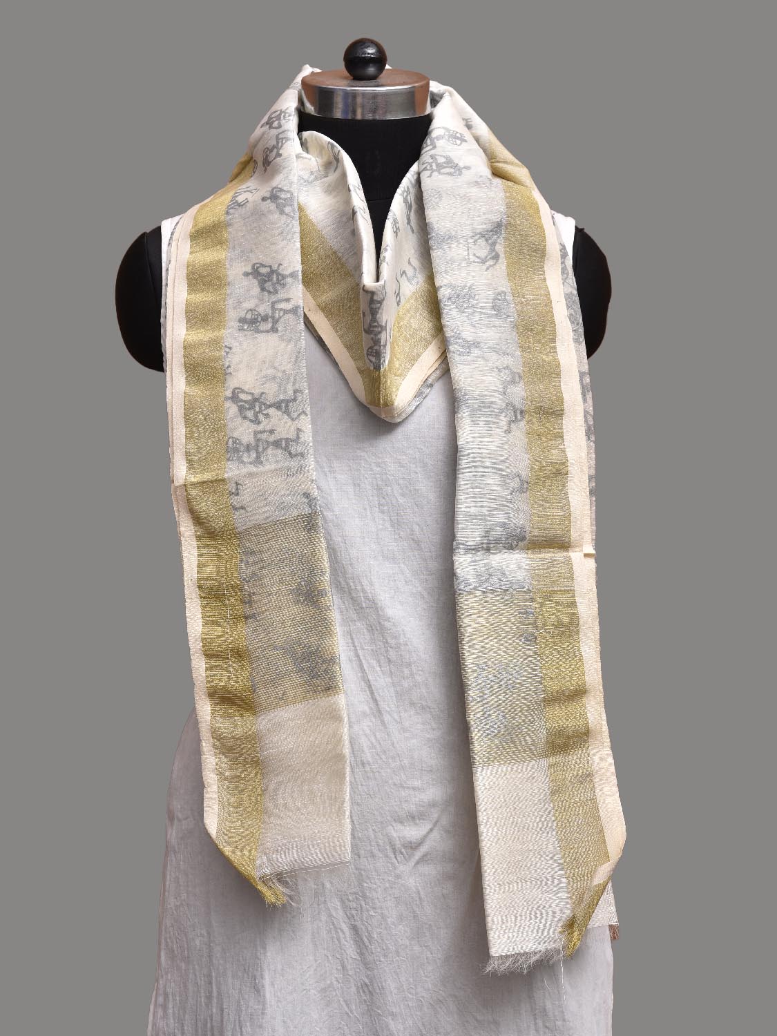Beige Printed Linen Silk Dupatta with Village Theme Design ds3843