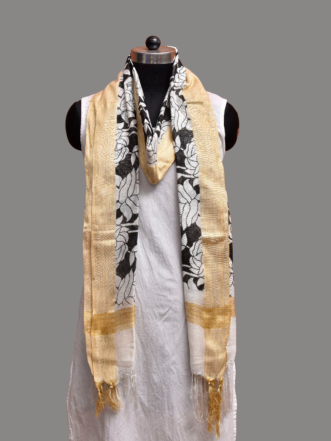 Black and White Printed Cotton Net Dupatta with Lotus Flowers Design ds3844