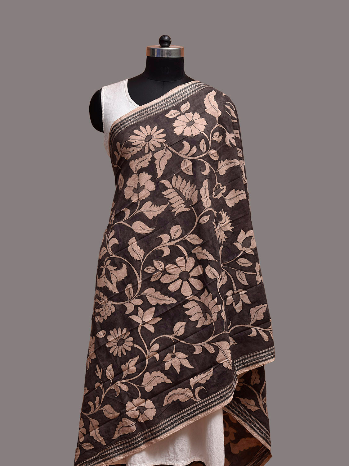 Black and Cream Kalamkari Hand Painted Cotton Dupatta with Floral Design ds3863