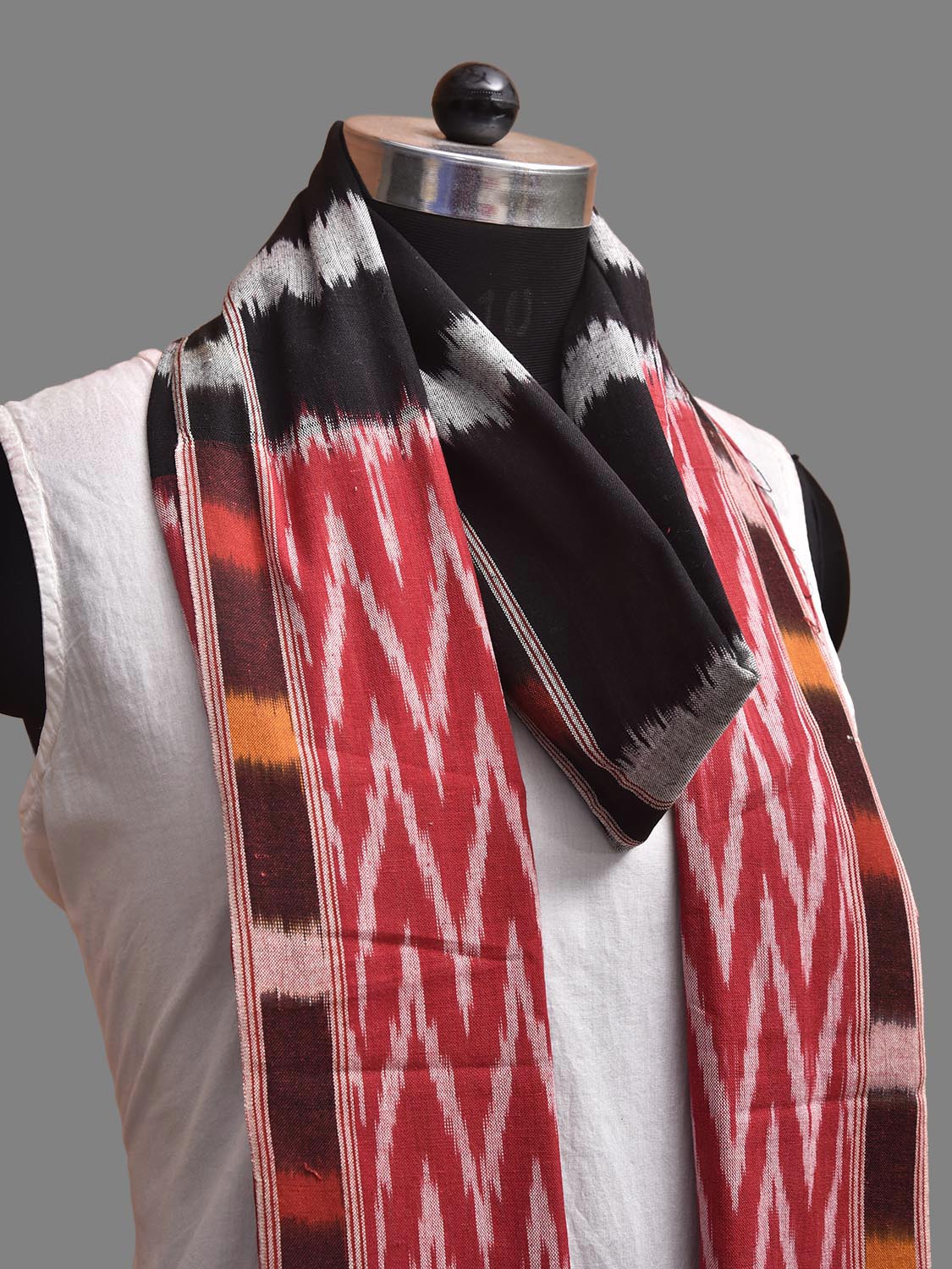 Black and Red Pochampally Ikat Cotton Handloom Dupatta with Strips and Zig-Zag Design ds3911