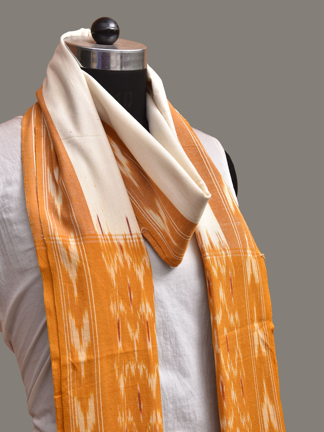 White and Yellow Pochampally Ikat Cotton Handloom Dupatta with Grill Pallu Design ds3935