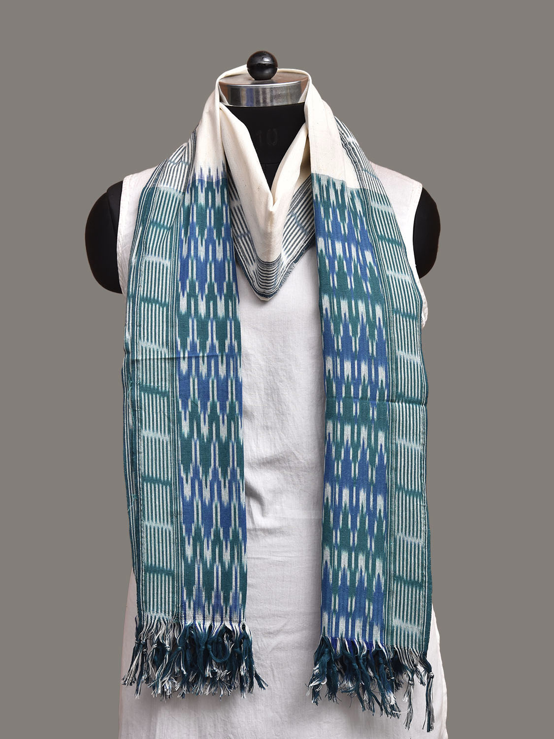 White and Teal Pochampally Ikat Cotton Handloom Dupatta with Grill Pallu Design ds3937