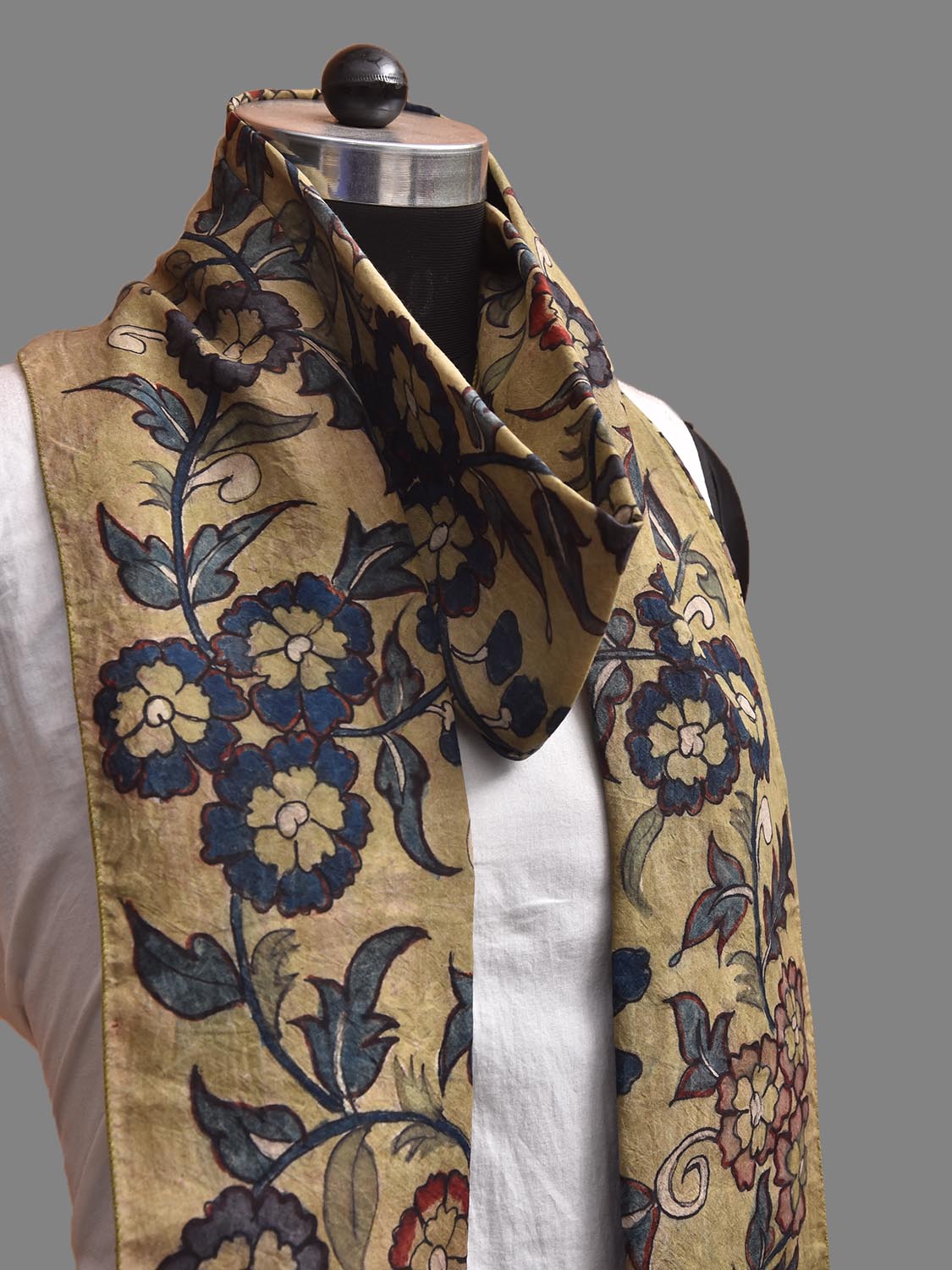 Light Green and Blue Kalamkari Hand Painted Sico Stole with Floral Design ds3945