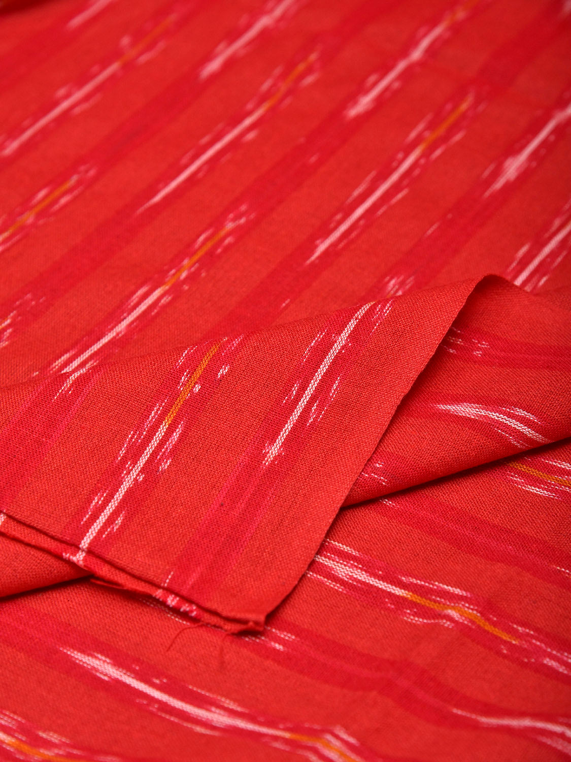Red Pochampally Ikat Cotton 3mts Fabric with Arrowhead Buta Design f0296