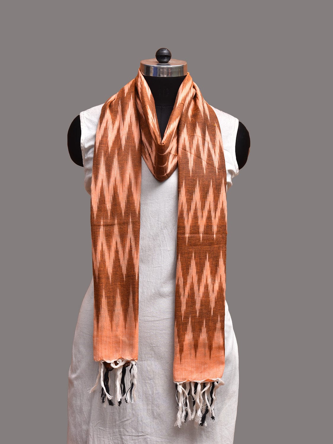 Fawn and Cream Ikat Cotton Handloom Dupatta with Zig-Zag Design ds3748