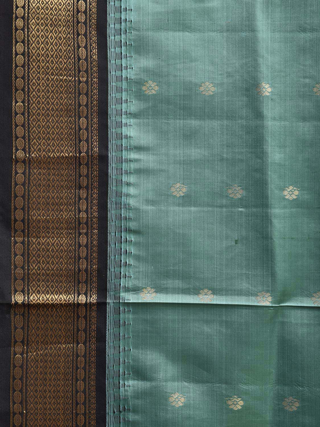Sea Blue and Black Gadwal Silk Saree with Border and Mango Pallu Design g0486