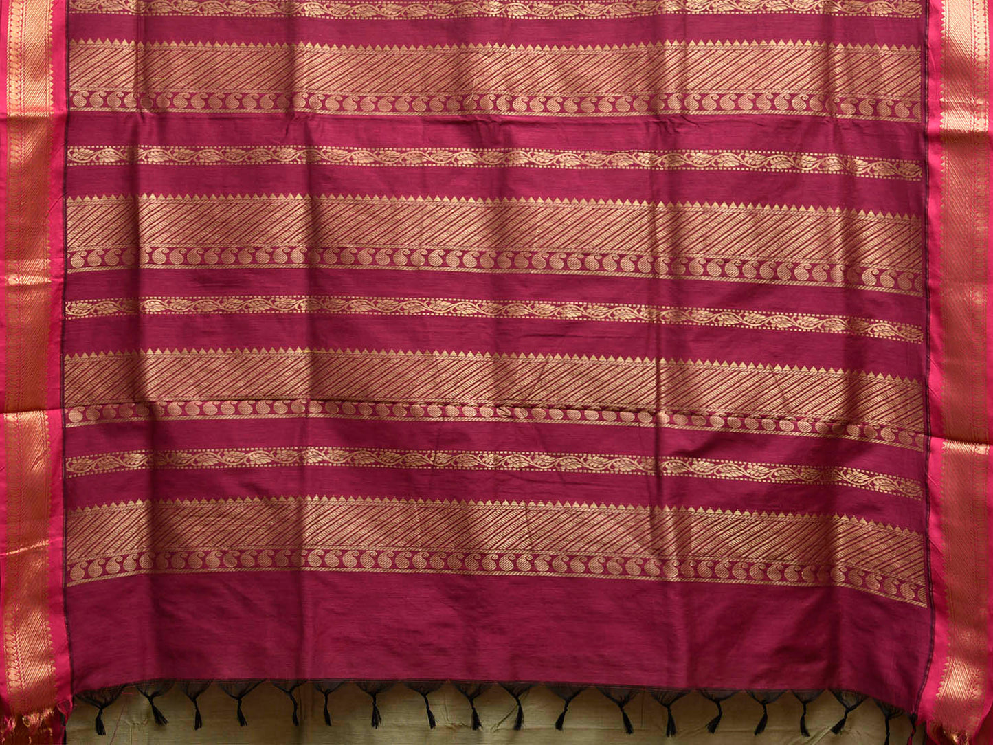 Sea Green and Pink Gadwal Cotton Viscose Saree with Border and Pallu Design g0545