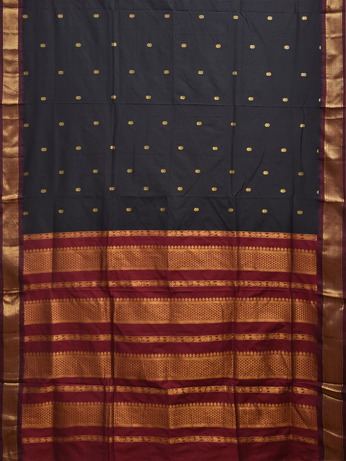 Black and Dark Red Gadwal Cotton Viscose Saree with Pallu Design g0600