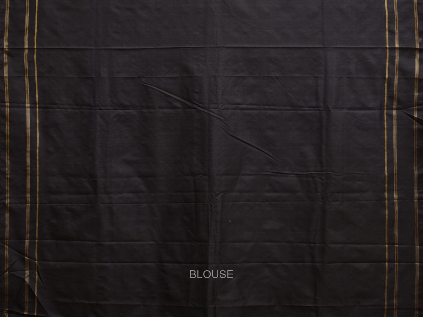 Green and Black Pochampally Ikat Silk Handloom Saree with Diagonal Design i0857