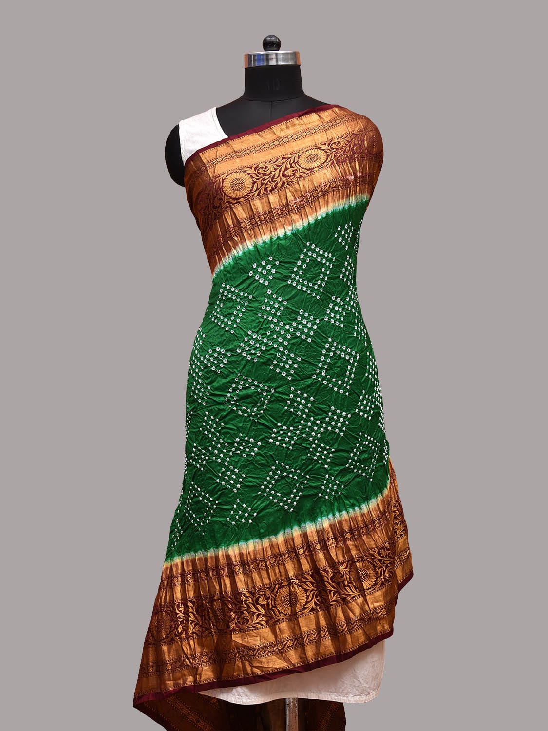 Green and Brown Bandhani Kalamkari Hand Painted Kanchipuram Silk Handloom Dupatta with Floral and Birds Design ds3668