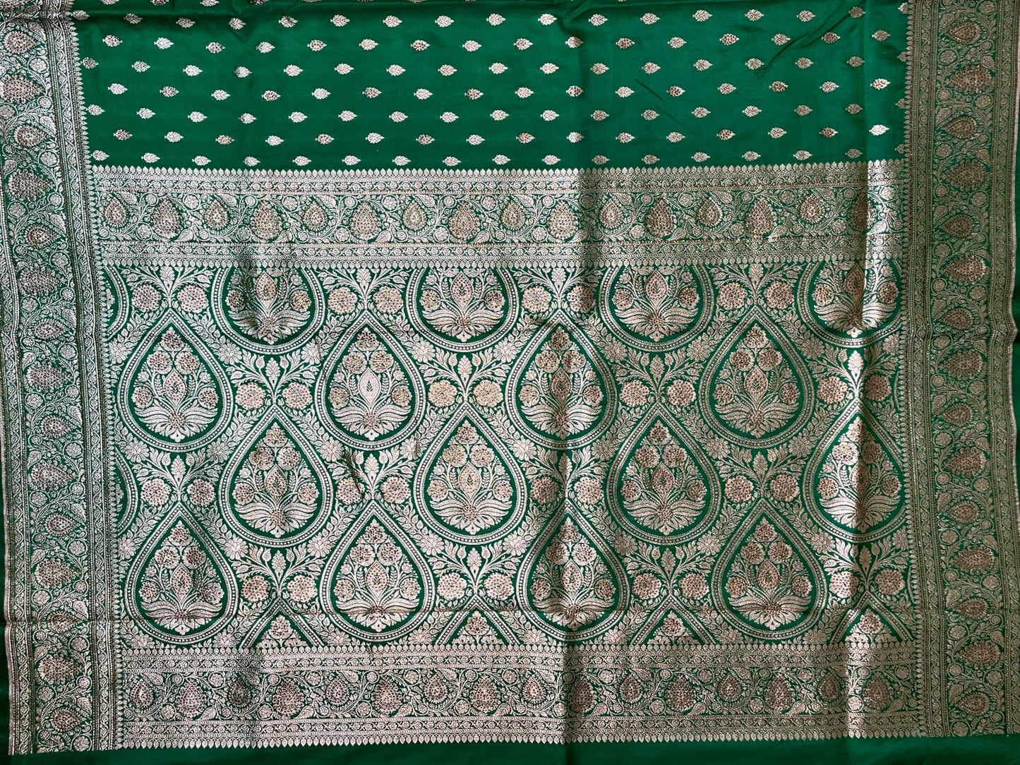 Green Banaras Katan Silk Saree with Body Butti and Stone Work Design b0383ds