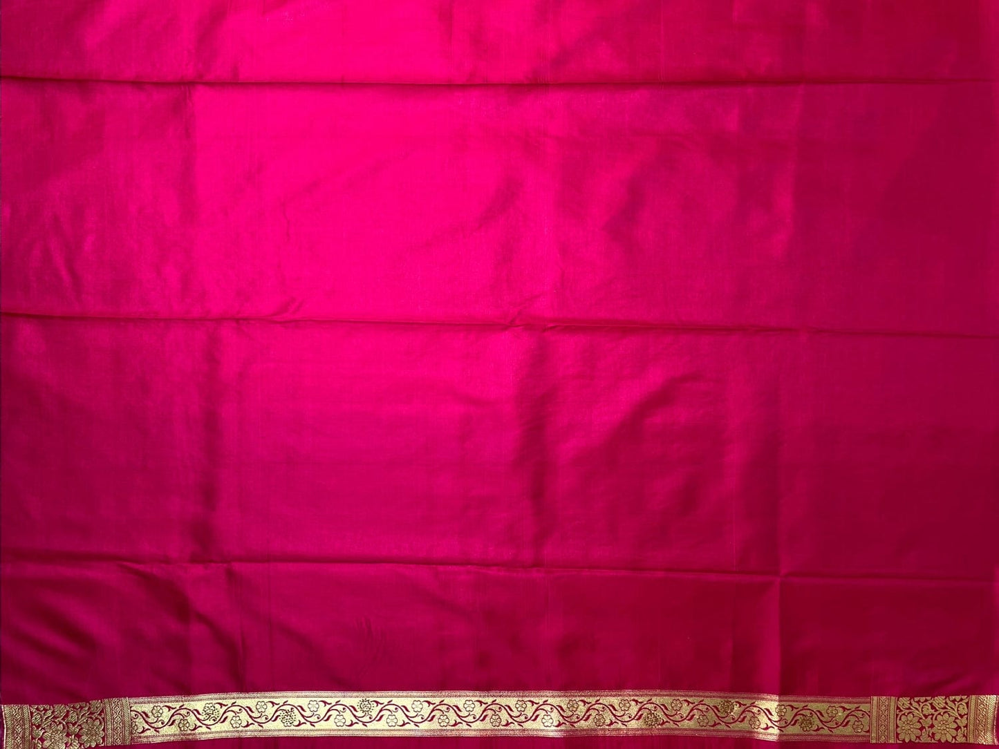 Green Banaras Katan Silk Saree with Body Butti and Stone Work Design b0395ds