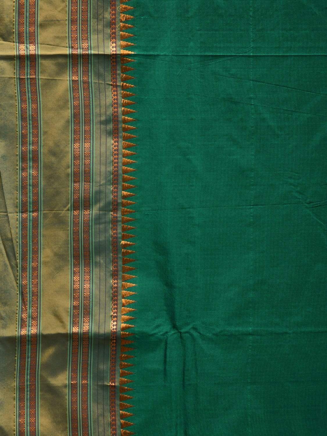 Green Narayanpet Silk Handloom Plain Saree with Traditional Border Design No Blouse np0483