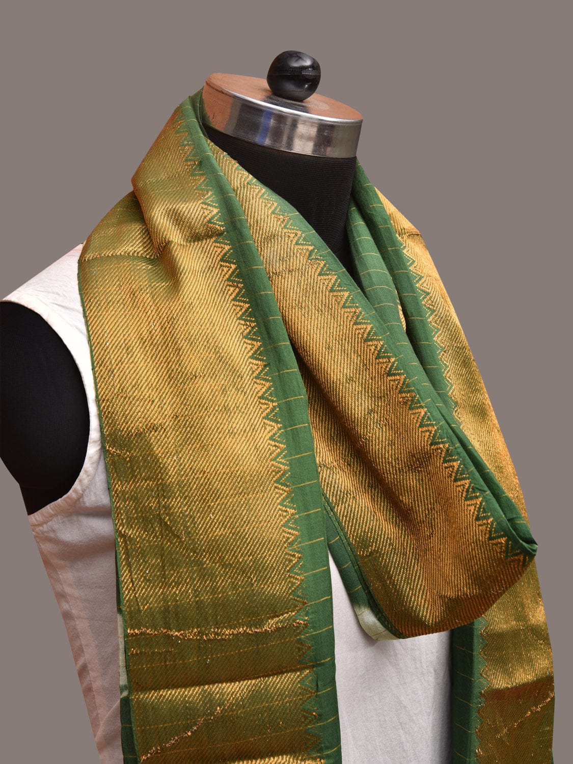 Green Shibori Sico Dupatta with Circles and Strips Design ds3623