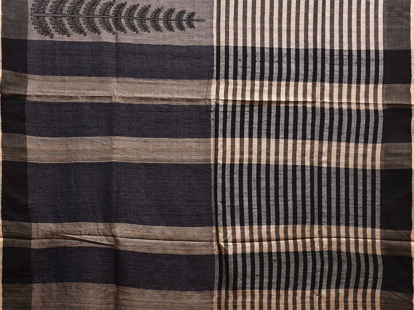 Grey and Black Tussar Saree with Strips Body and Pallu Design o0554