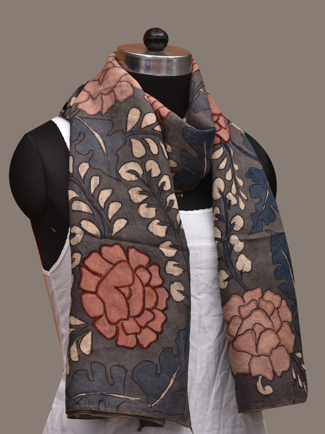 Grey Kalamkari Hand Painted Cotton Handloom Stole with Floral Design ds3039