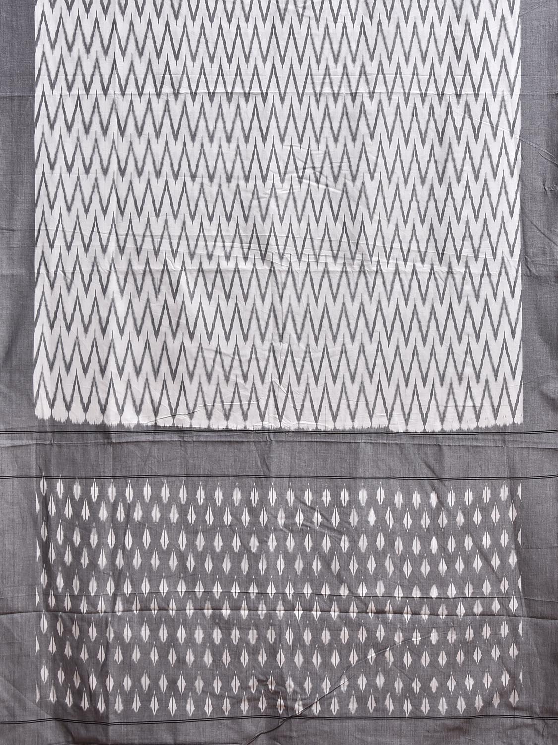 White and Grey Pochampally Ikat Cotton Handloom Saree with Zig-Zag Design No Blouse i0955