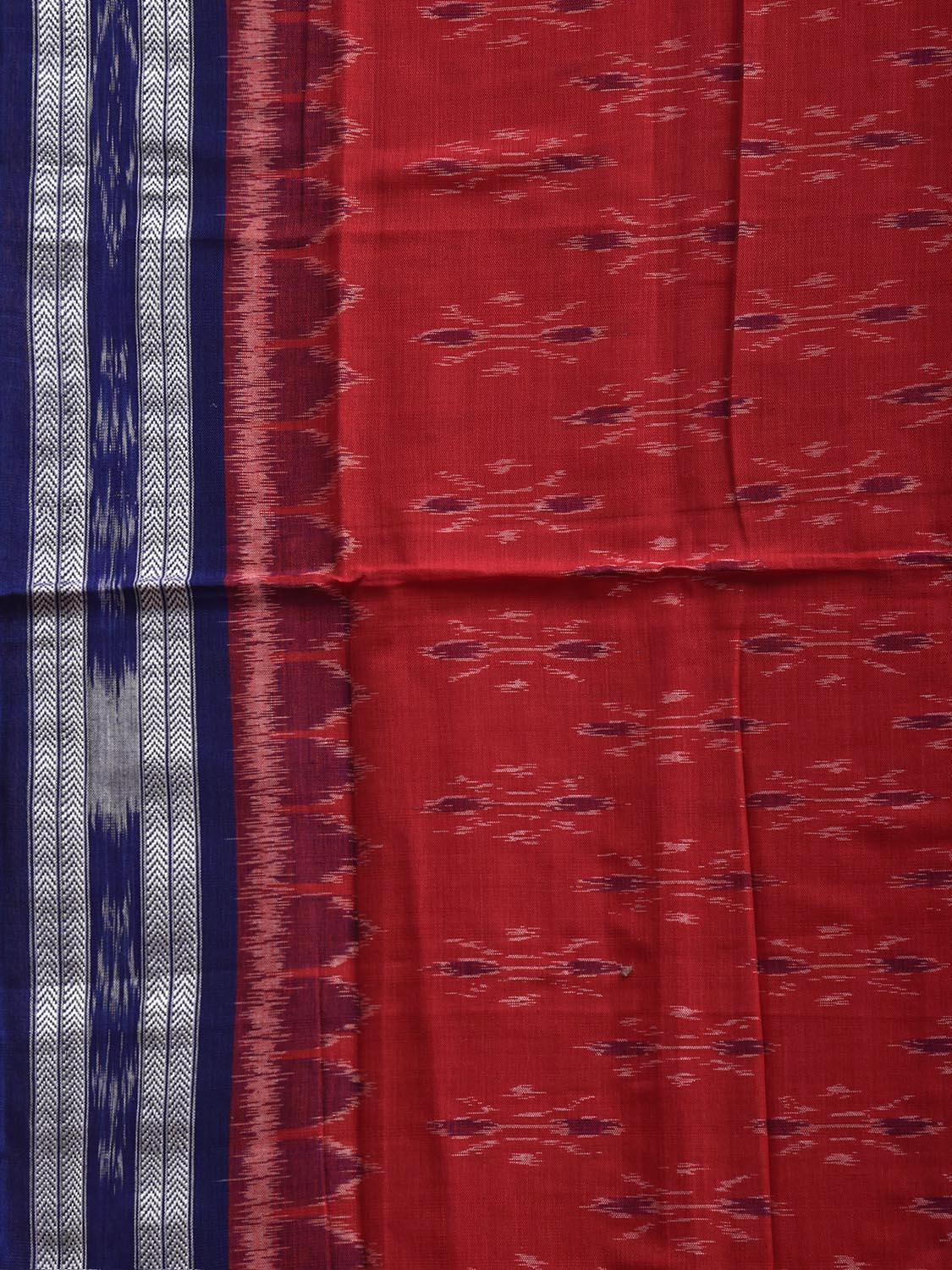 Red and Blue Pochampally Ikat Cotton Handloom Saree with Body Buta and Pallu Design No Blouse i1001
