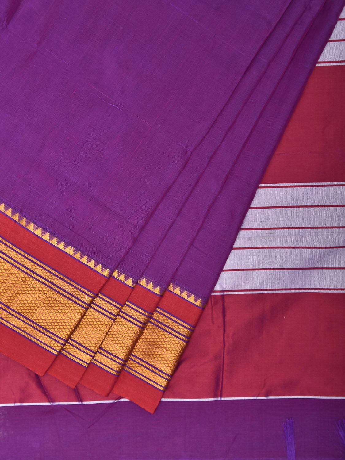 Magenta and Red ilkal Cotton Viscose Plain Saree with Contrast Pallu Design il0057