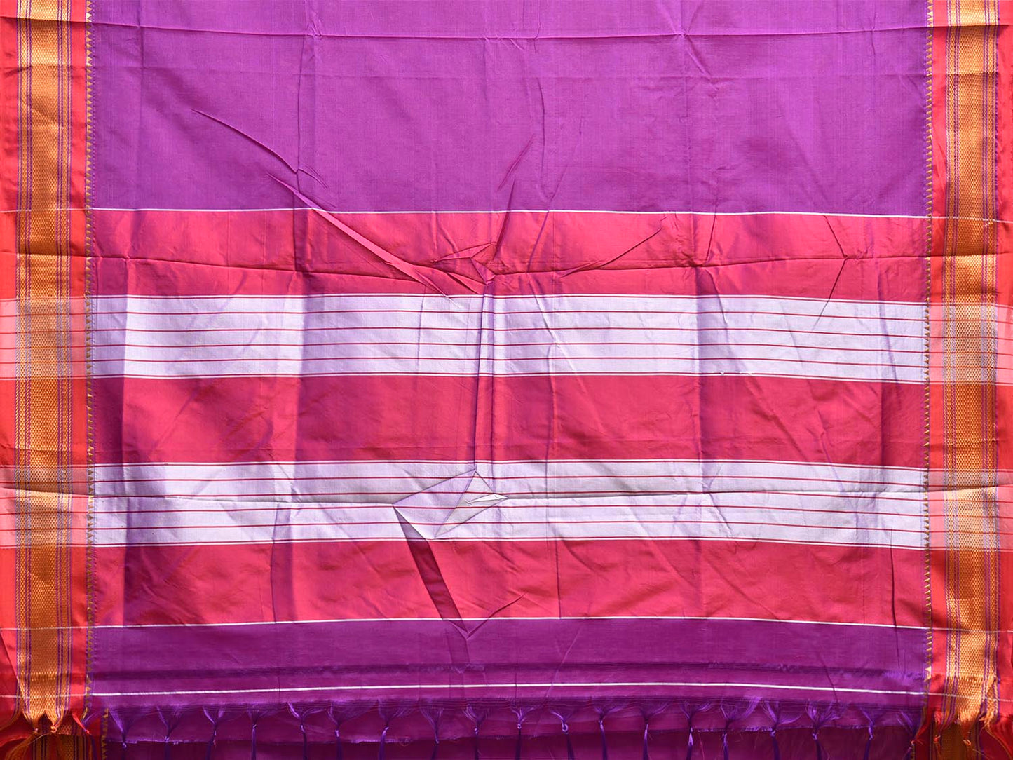 Magenta and Red ilkal Cotton Viscose Plain Saree with Contrast Pallu Design il0057
