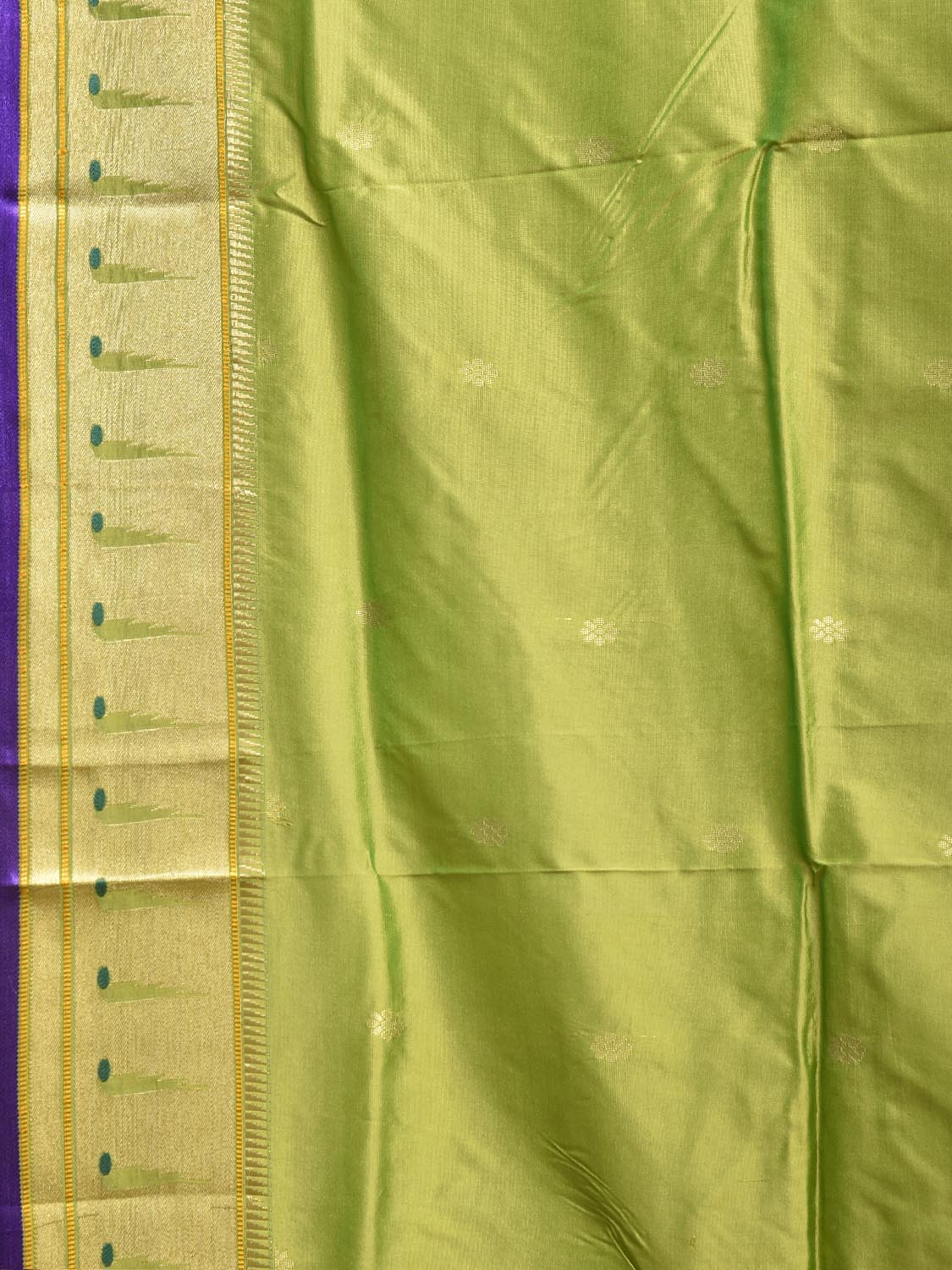Light Green and Dark Blue Jacquard Paithani Viscose Saree with Peacocks Pallu and Muniya Border Design jp0087