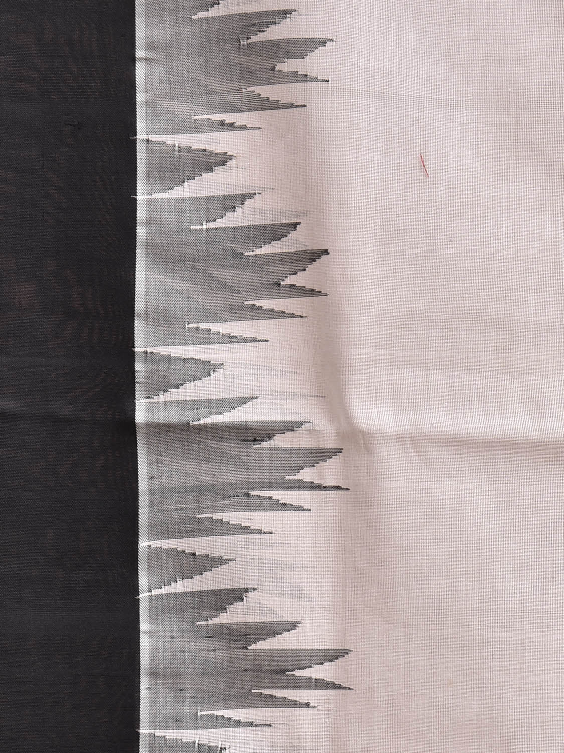 White and Black Khadi Cotton Handloom Plain Saree with Big Temple Border kh0723
