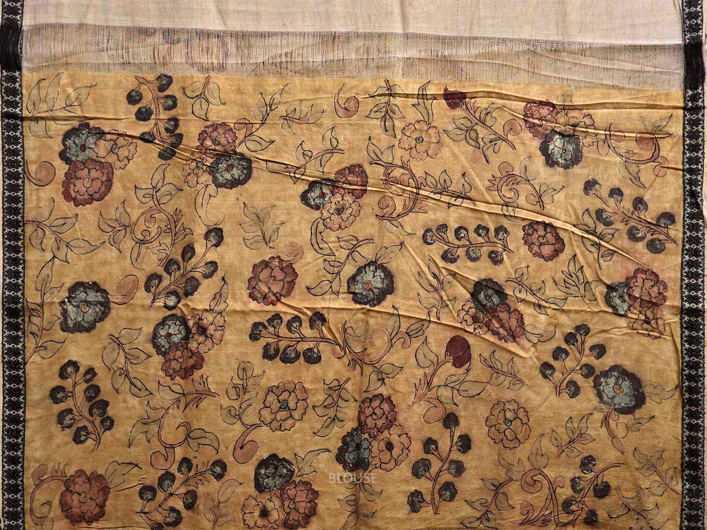 Cream Kalamkari Hand Painted Tussar Handloom Saree with Floral and Peacocks Pallu Design KL0838